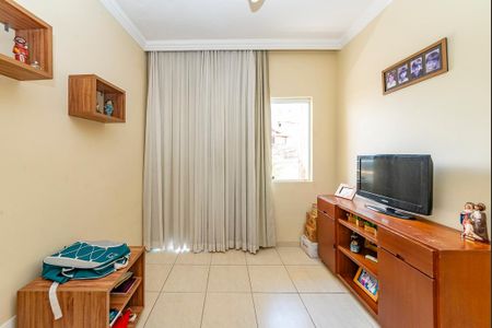 Casa à venda com 250m², 5 quartos e 8 vagasQuarto 4