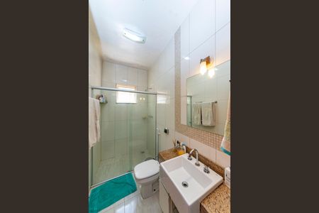 Casa à venda com 250m², 5 quartos e 8 vagasBanheiro Social 2