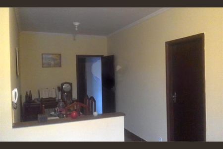 Casa à venda com 3 quartos, 300m² em Parque Novo Mundo, São Paulo