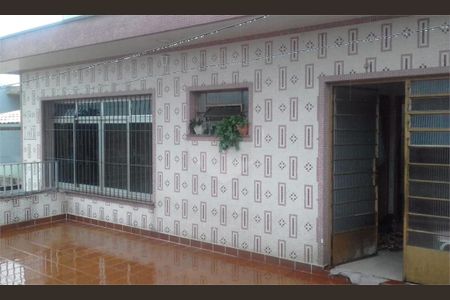 Casa à venda com 3 quartos, 300m² em Parque Novo Mundo, São Paulo