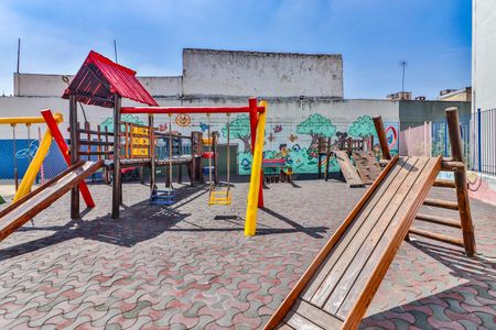 Apartamento à venda com 56m², 2 quartos e 1 vaga Apartamento à venda com 56m², 2 quartos e 1 vagaÁrea comum - Playground
