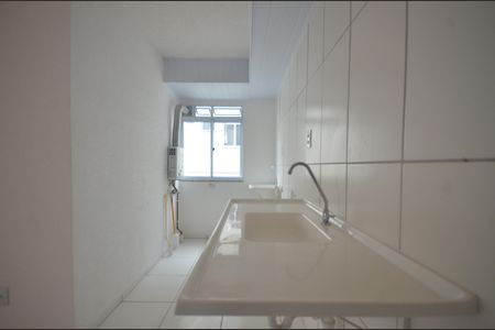 Apartamento para alugar com 46m², 2 quartos e 1 vagaCozinha e Área de Serviço