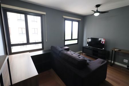 Sala de apartamento para alugar com 1 quarto, 36m² em Presidente Altino, Osasco