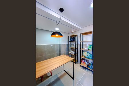 Apartamento à venda com 40m², 2 quartos e sem vagaÁrea comum