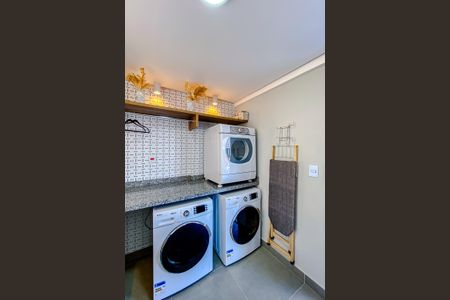 Apartamento à venda com 40m², 2 quartos e sem vagaÁrea comum