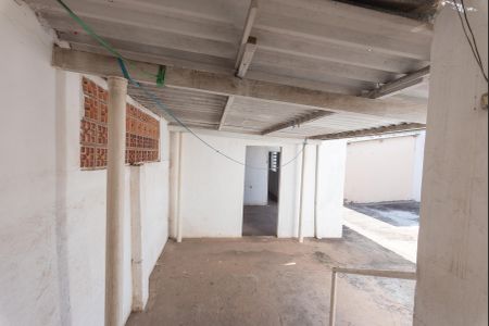 Casa à venda com 134m², 2 quartos e 4 vagasQuintal