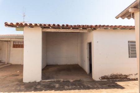 Casa à venda com 134m², 2 quartos e 4 vagasQuintal