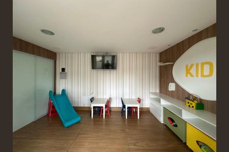 Apartamento à venda com 81m², 3 quartos e 2 vagas Apartamento à venda com 81m², 3 quartos e 2 vagasÁrea comum - Brinquedoteca