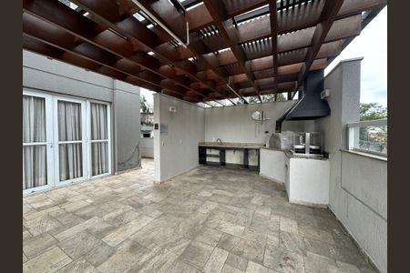 Apartamento à venda com 81m², 3 quartos e 2 vagas Apartamento à venda com 81m², 3 quartos e 2 vagasÁrea comum - Churrasqueira