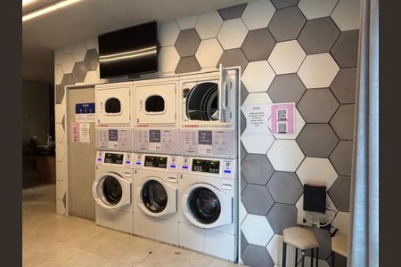 Apartamento à venda com 30m², 1 quarto e 1 vaga Apartamento à venda com 30m², 1 quarto e 1 vagaÁrea comum