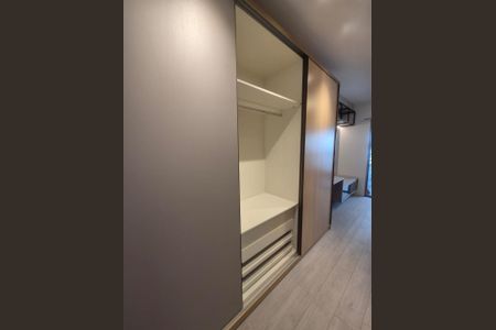 Apartamento à venda com 30m², 1 quarto e 1 vaga Apartamento à venda com 30m², 1 quarto e 1 vagaStudio