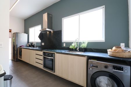 Casa à venda com 146m², 2 quartos e 1 vagaCozinha e Área de Serviço