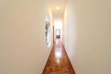 Casa à venda com 146m², 2 quartos e 1 vagaCorredor