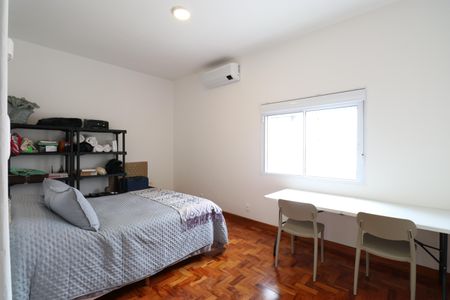 Casa à venda com 146m², 2 quartos e 1 vagaQuarto