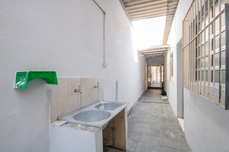 Casa à venda com 125m², 2 quartos e 2 vagas Casa à venda com 125m², 2 quartos e 2 vagasCorredor