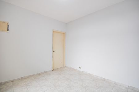 Casa à venda com 125m², 2 quartos e 2 vagas Casa à venda com 125m², 2 quartos e 2 vagasSala