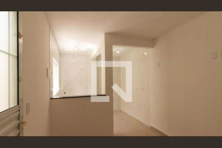 Casa para alugar com 1 quarto, 40m² em Vila Sapopemba, São Paulo