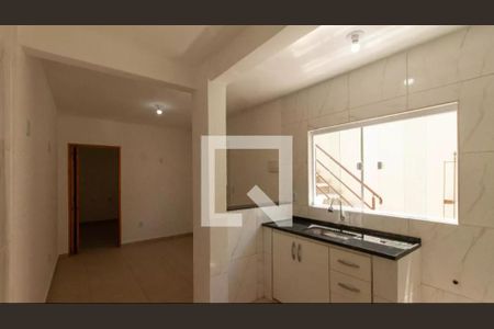 Casa para alugar com 1 quarto, 40m² em Vila Sapopemba, São Paulo