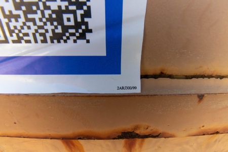 Casa à venda com 330m², 4 quartos e 4 vagas Casa à venda com 330m², 4 quartos e 4 vagasPlaquinha