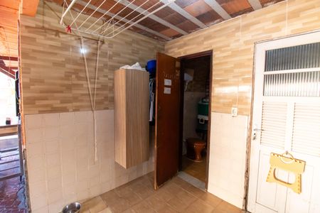 Casa à venda com 330m², 4 quartos e 4 vagas Casa à venda com 330m², 4 quartos e 4 vagasÁrea de Serviço