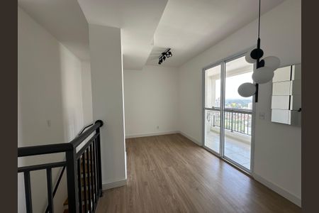 Sala de apartamento para alugar com 2 quartos, 69m² em Jardim Tupanci, Barueri
