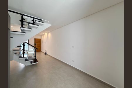 Casa à venda com 100m², 3 quartos e 2 vagasSala