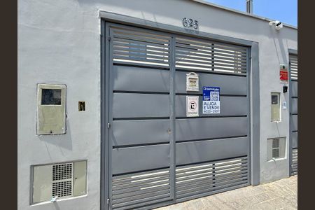 Casa à venda com 100m², 3 quartos e 2 vagasFachada 