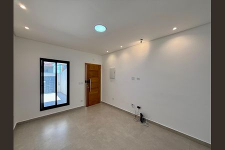 Casa à venda com 100m², 3 quartos e 2 vagasSala