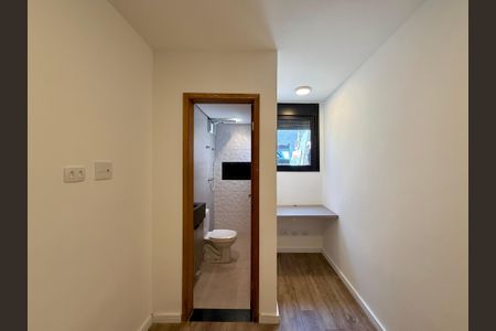 Casa à venda com 100m², 3 quartos e 2 vagasSuíte 2