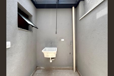 Casa à venda com 100m², 3 quartos e 2 vagasÁrea de Serviço