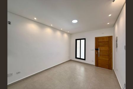 Casa à venda com 100m², 3 quartos e 2 vagasSala