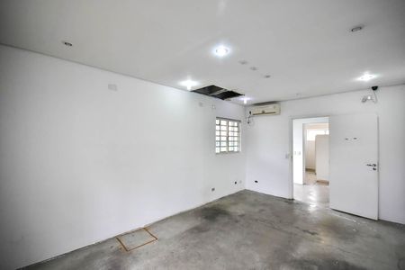 Casa de condomínio à venda com 242m², 3 quartos e 2 vagasQuarto 2 da Casa dos Fundos