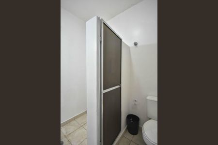 Casa de condomínio à venda com 242m², 3 quartos e 2 vagasBanheiro