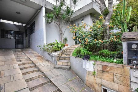 Casa de condomínio à venda com 242m², 3 quartos e 2 vagasGaragem