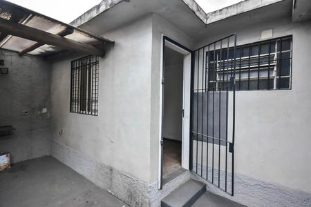 Casa de condomínio à venda com 242m², 3 quartos e 2 vagasEntrada 2 da Casa dos Fundos