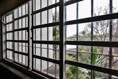 Casa de condomínio à venda com 242m², 3 quartos e 2 vagasVista do Quarto 2 da Casa dos Fundos