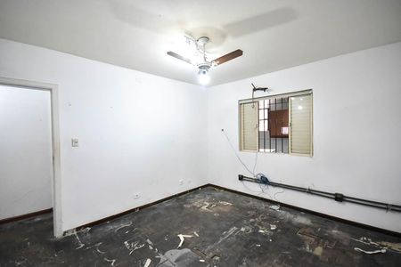 Casa de condomínio à venda com 242m², 3 quartos e 2 vagasQuarto 1