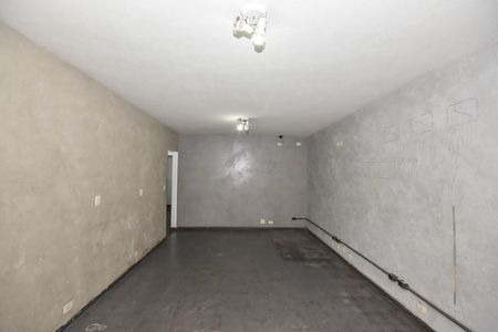 Casa de condomínio à venda com 242m², 3 quartos e 2 vagasSala