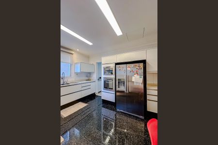 Apartamento à venda com 335m², 4 quartos e 5 vagasCozinha