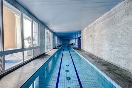 Apartamento à venda com 335m², 4 quartos e 5 vagasÁrea comum - Piscina