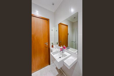 Apartamento à venda com 335m², 4 quartos e 5 vagasBanheiro da Suíte 5