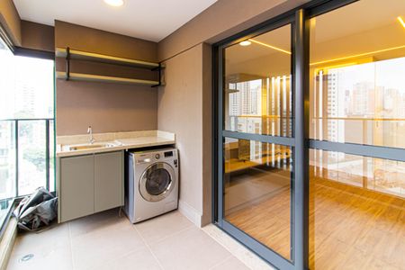 Studio à venda com 45m², 1 quarto e 1 vaga Studio à venda com 45m², 1 quarto e 1 vagaVaranda / Área de Serviço