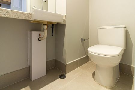 Studio à venda com 45m², 1 quarto e 1 vaga Studio à venda com 45m², 1 quarto e 1 vagaBanheiro 2