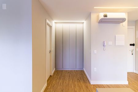 Studio à venda com 45m², 1 quarto e 1 vaga Studio à venda com 45m², 1 quarto e 1 vagaQuarto