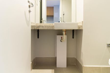 Studio à venda com 45m², 1 quarto e 1 vaga Studio à venda com 45m², 1 quarto e 1 vagaBanheiro 2