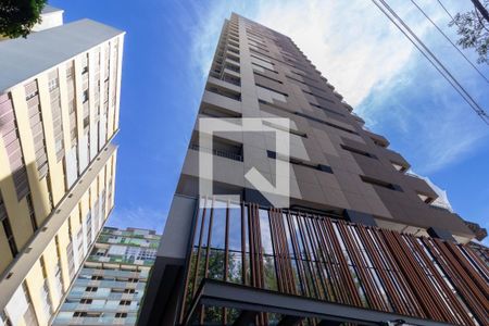 Studio à venda com 45m², 1 quarto e 1 vaga Studio à venda com 45m², 1 quarto e 1 vagaFachada