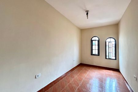 Casa à venda com 161m², 4 quartos e 2 vagasQuarto 1