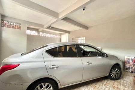 Casa à venda com 161m², 4 quartos e 2 vagasGaragem