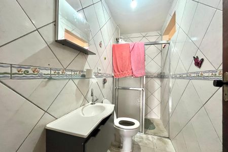 Casa à venda com 161m², 4 quartos e 2 vagasBanheiro