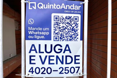 Casa à venda com 161m², 4 quartos e 2 vagasPlaquinha